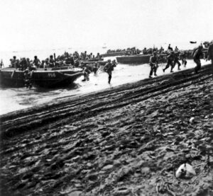 US Marines, Guadalcanal, Aug. 1942 WWII in Pacific