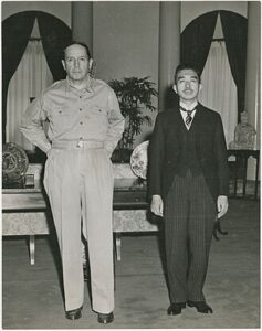 Hirohito, MacArthur, Ends WW II, Japan